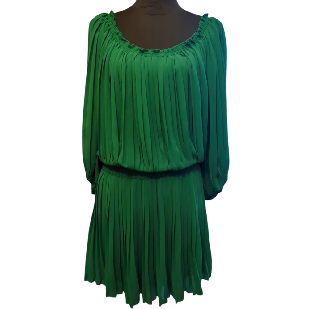 Elegant Green Pleated Dress, Max Studios Specialty Product